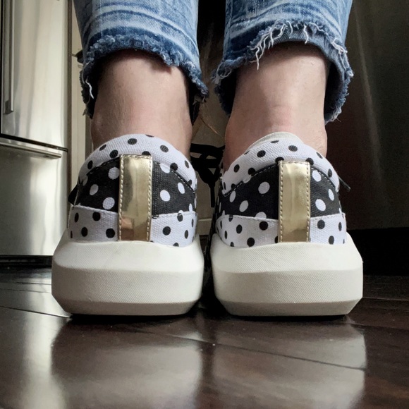 NWOT - Kenneth Cole Mello Lace Up Sneakers - Picture 5 of 11